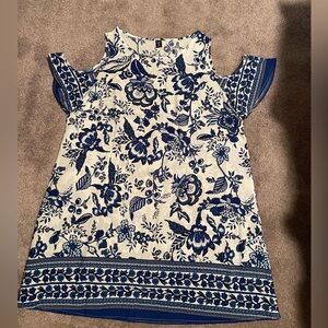 Cold shoulder lightweight summer dress Navy and white